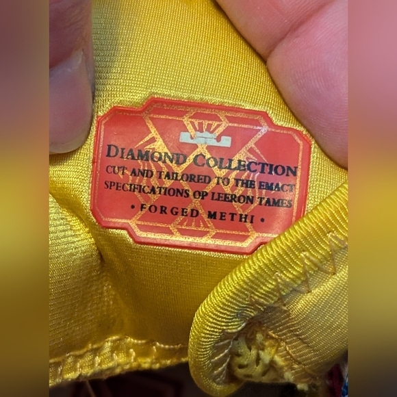 Nike sneakers 😁 - Picture 3 of 11